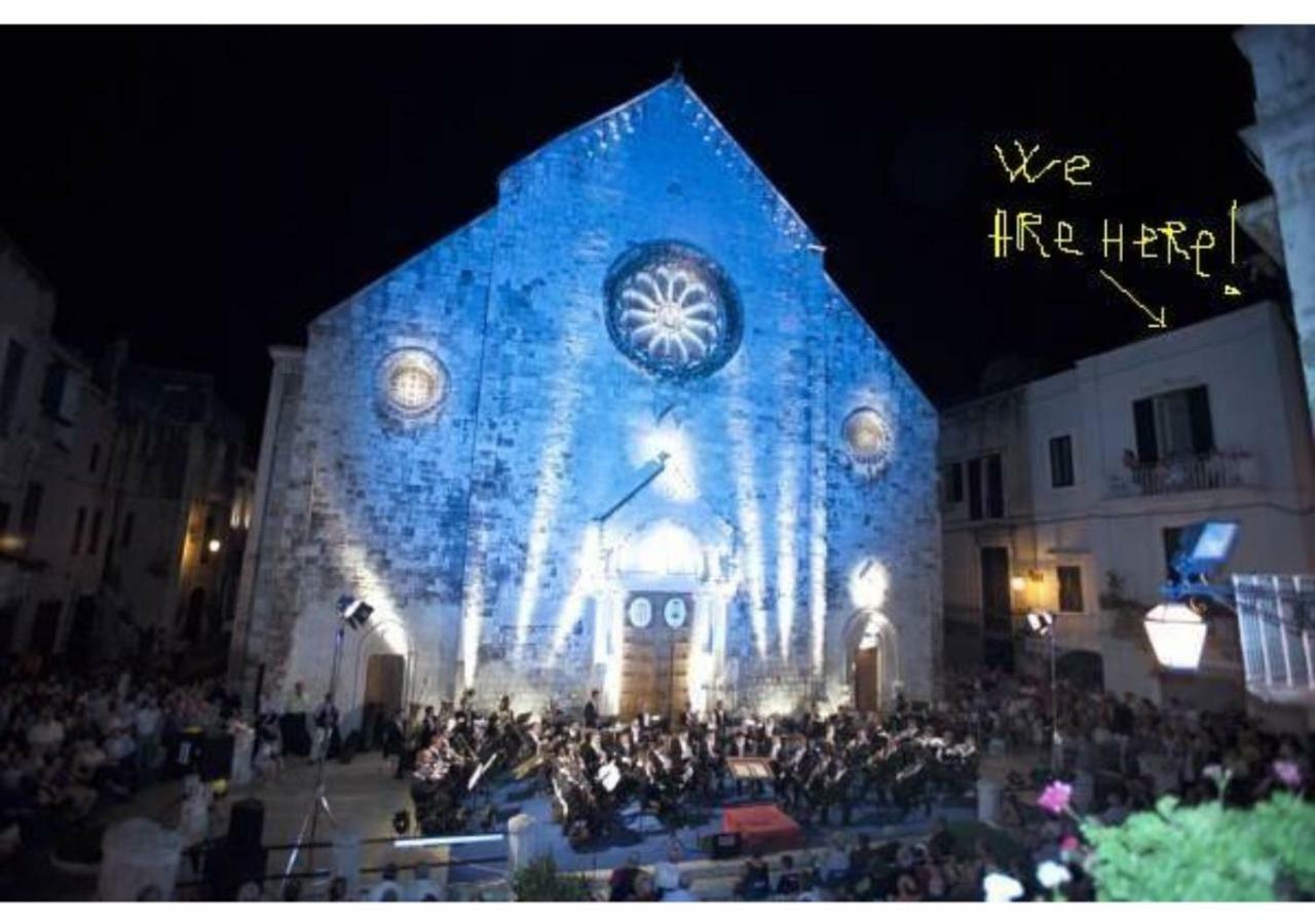 קונברסאנו Mansarda Romantica "Il Nido Delle Rondini" מראה חיצוני תמונה