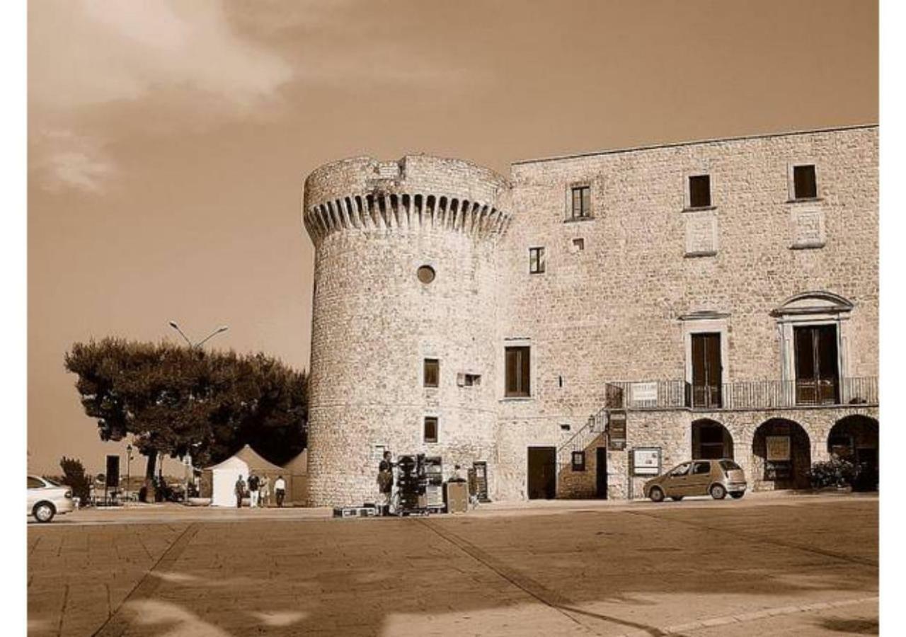 קונברסאנו Mansarda Romantica "Il Nido Delle Rondini" מראה חיצוני תמונה